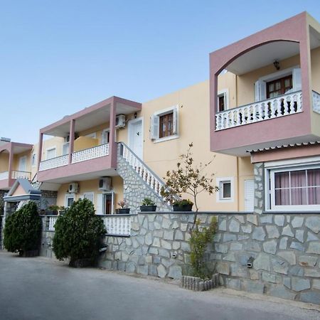 Roumeliotis House Apartment Karpathos Ngoại thất bức ảnh