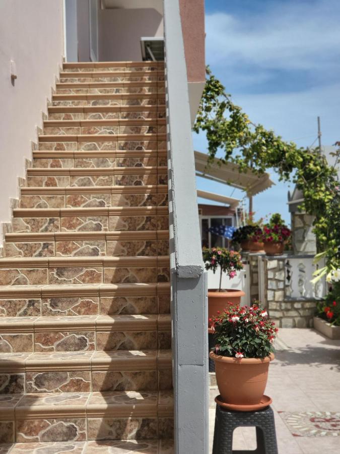 Roumeliotis House Apartment Karpathos Ngoại thất bức ảnh