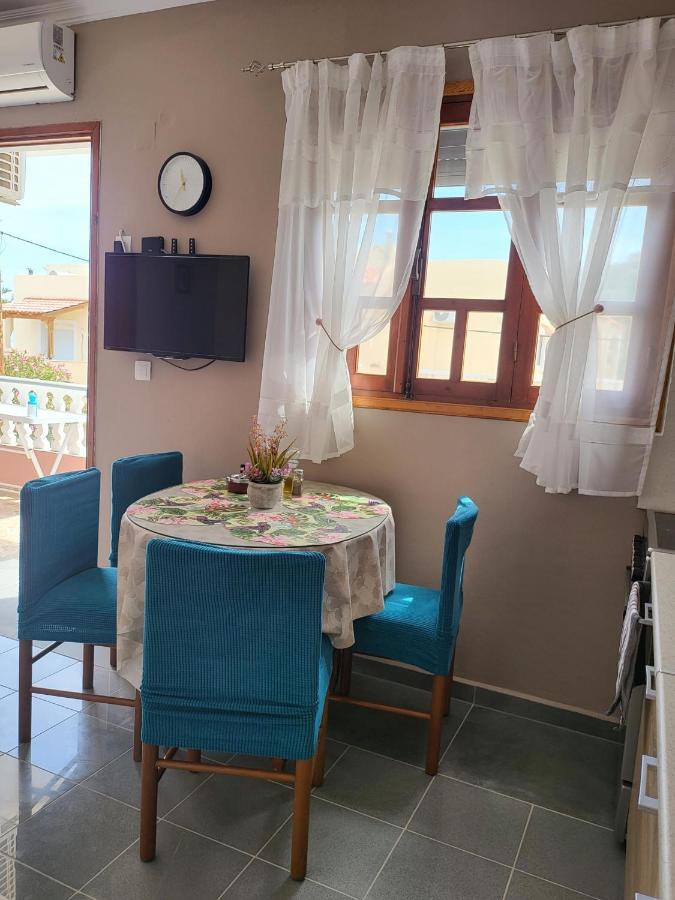 Roumeliotis House Apartment Karpathos Ngoại thất bức ảnh