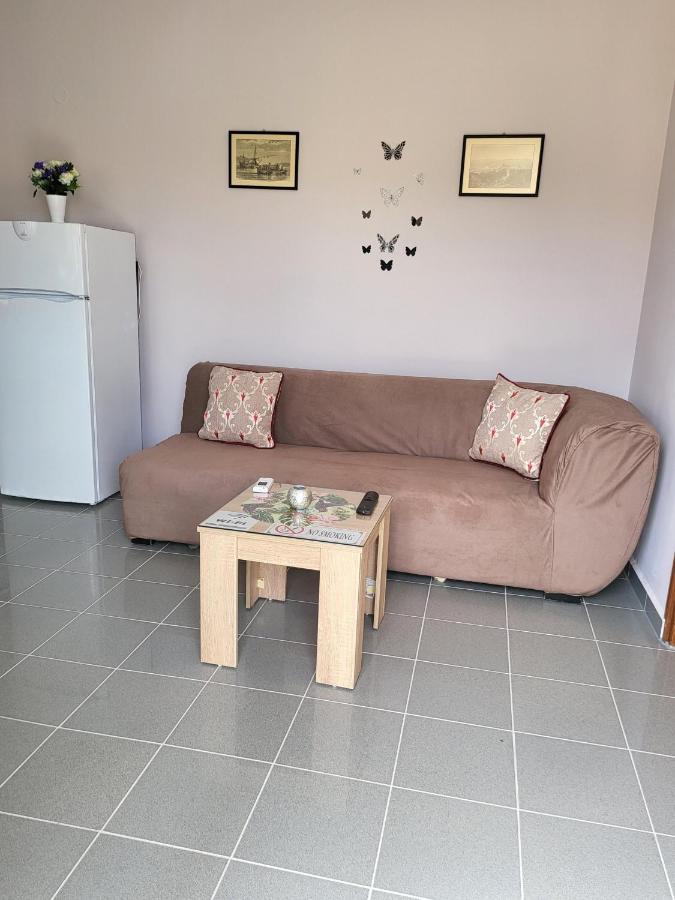 Roumeliotis House Apartment Karpathos Ngoại thất bức ảnh